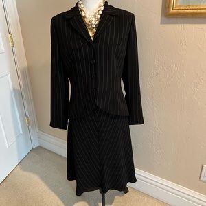 Due Per Due Pinstripe Skirt Suit Black Size 10